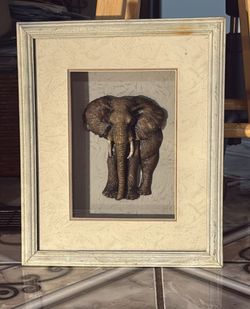 3D elephant relief picture, vintage frame 13x11