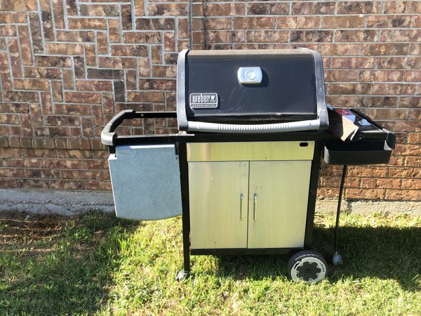 Weber Genesis Silver for Sale in Fort Worth, TX - OfferUp