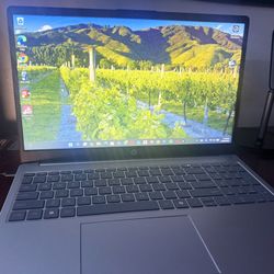 HP Laptop (Touchscreen)
