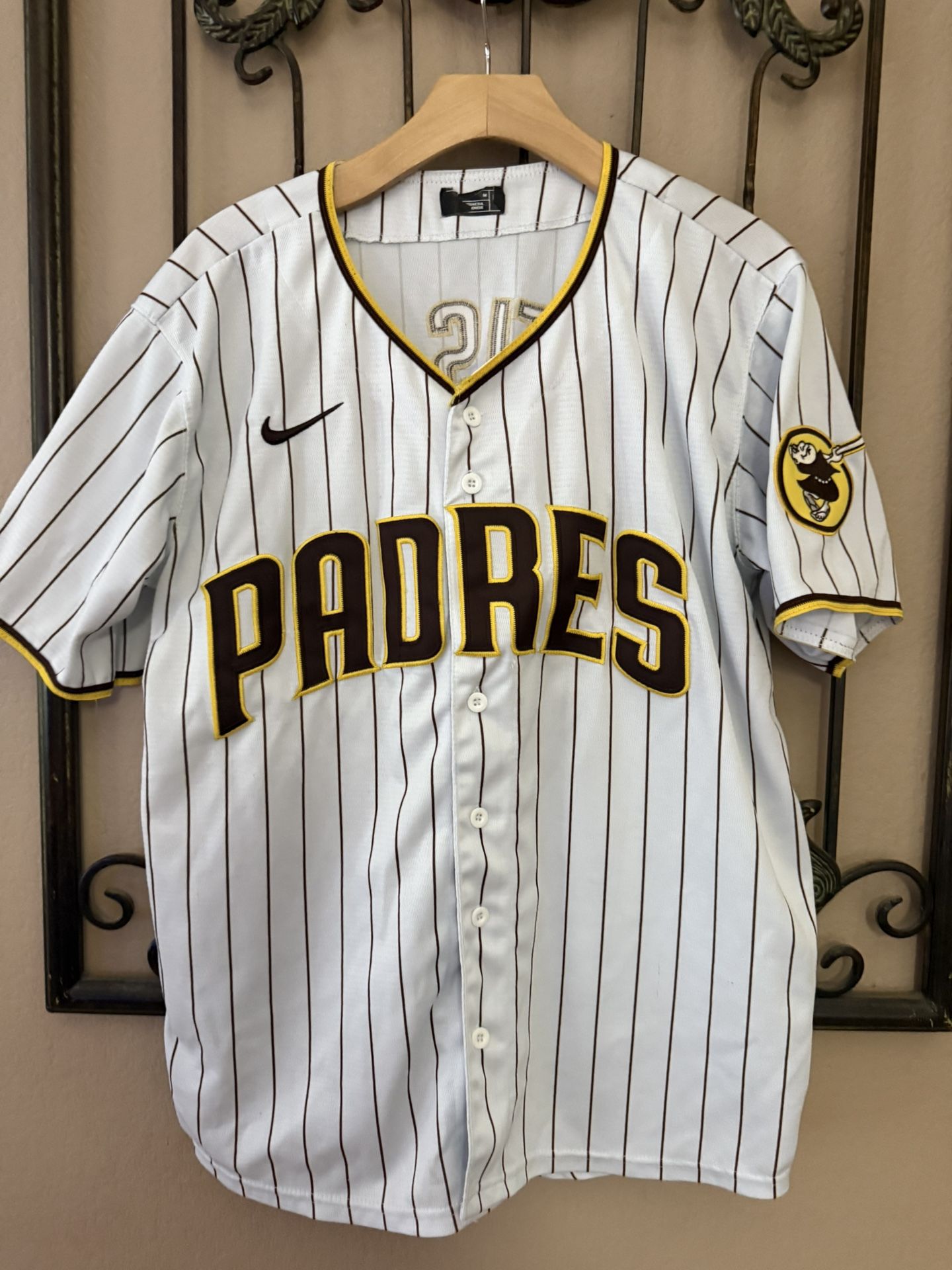 Nike San Diego Padres Tatis Jr Jersey Size Medium
