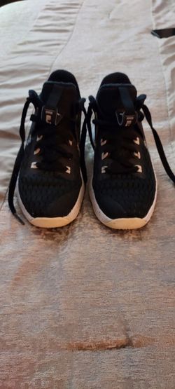 Nike LeBron James 2021 size 3Y boys