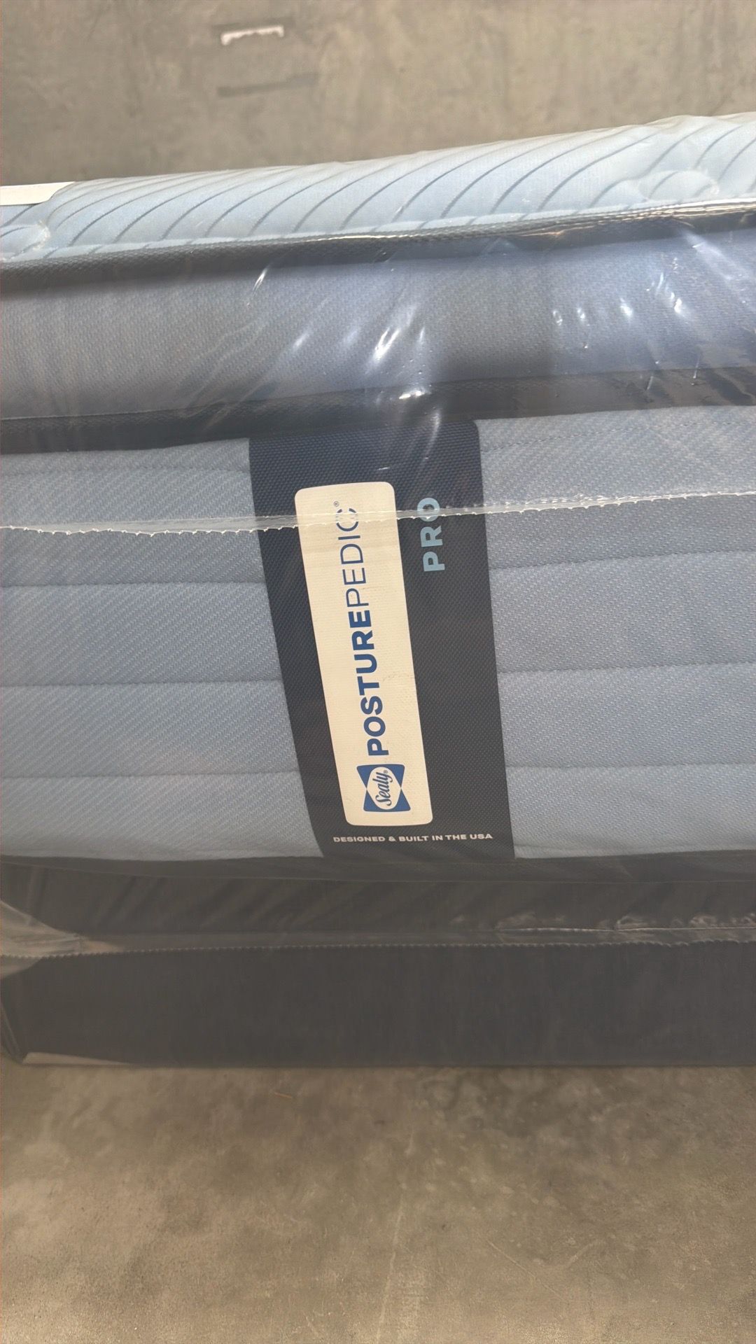 Full Sealy Posturepedic pro Pillow Top