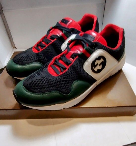 Gucci Typhoon Low Sz .Us 11 VNDS