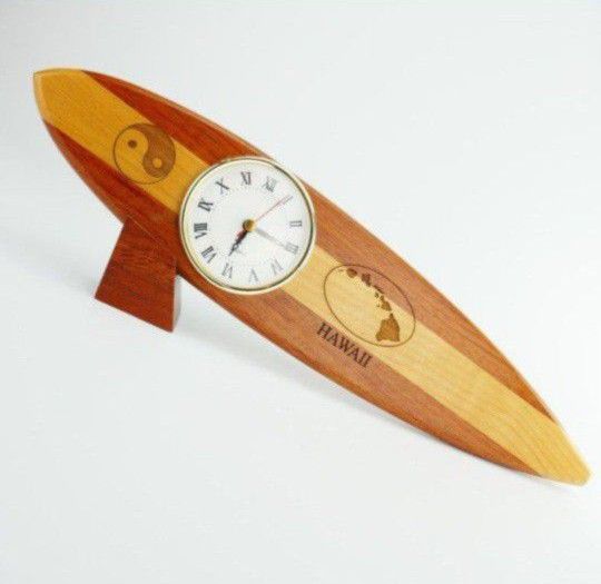 WOODEN HAWAII SURFBOARD CLOCK 18"X 4" Nice!