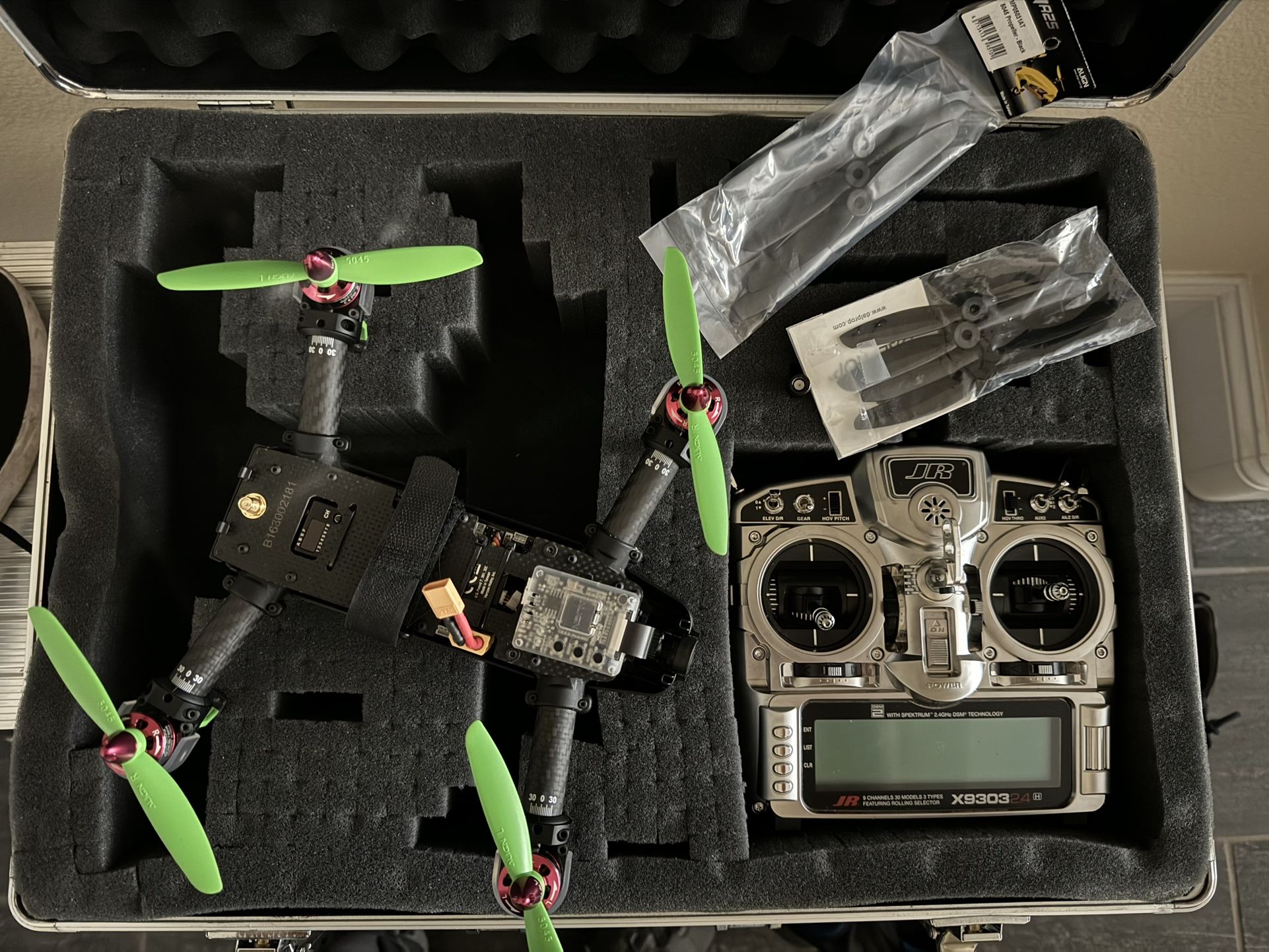 Drone Align MR25P Racing Quad And JR X9303 Radio
