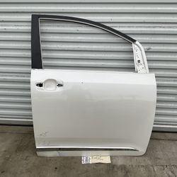 2011 2017 TOYOTA SIENNA RIGHT FRONT DOOR OEM