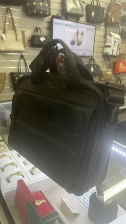 Laptop briefcase
