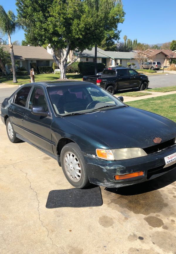1997 Honda Accord EX Automatic Sedan Engine and transmission good but