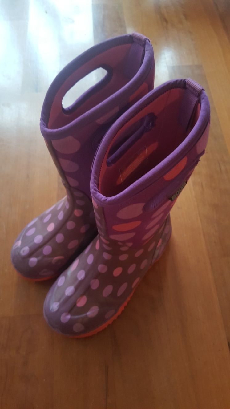 BOGS Youth Girls Winter Boots Size 3 $15