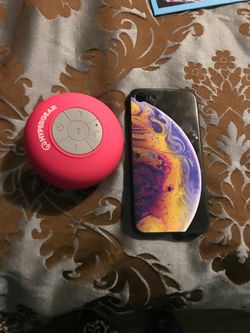 Hypergear speaker and a iPhone 7/8 Phone Case