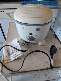 Rival DEEP FRYER CF105 w Instruction Manual 