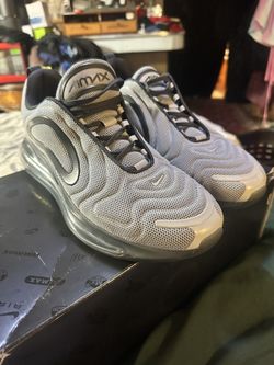 Men’s Size 11 Nike Air Max 720