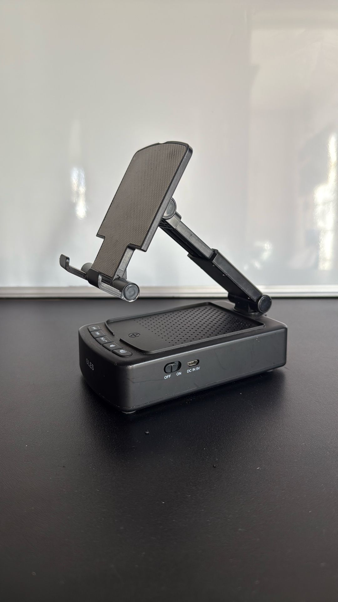 Bluetooth speaker with stand