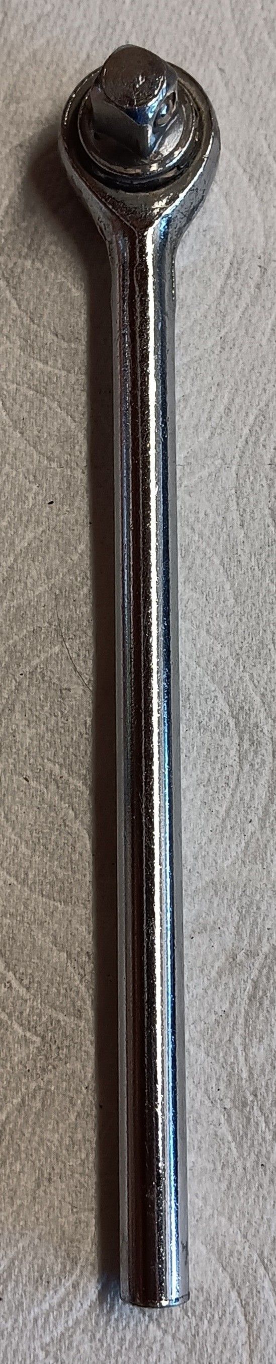 Socket Wrench 1/4" - It Is 9" Long