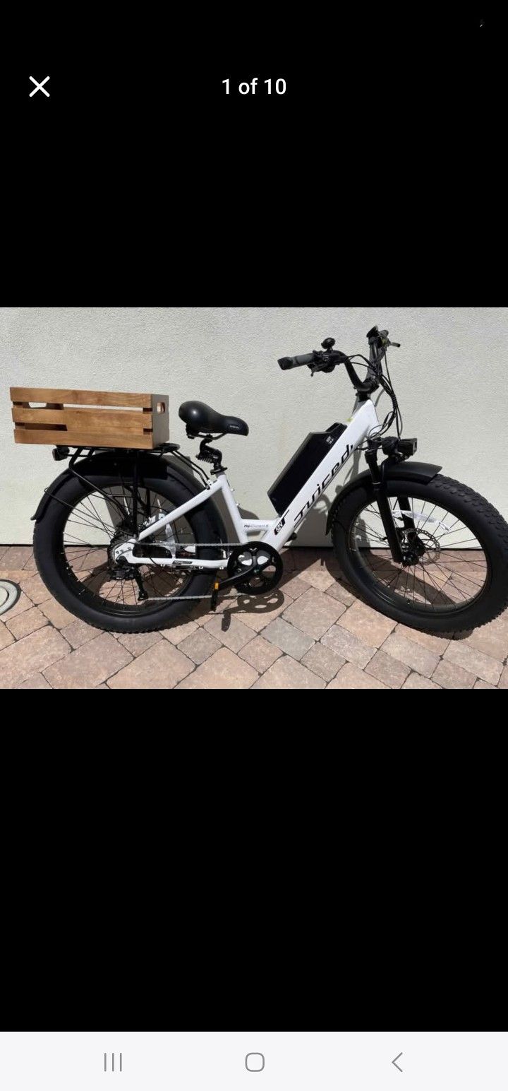 2 Juiced Kinekt Ebikes See Both Bikes 1175 EACH In EXCELLENT condition Pickup Oceano Details Below