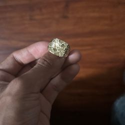 gold nugget ring