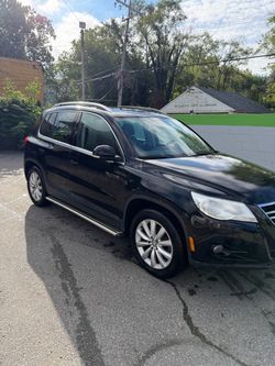 2011 Volkswagen Tiguan S 4Motion AWD - 98k Miles - Under 100k!