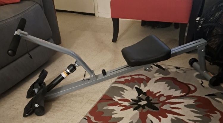 Sunny Health & Fitness Rowing Machine 