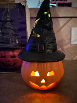Vintage Witch Hat & Pumpkin Candle light Holder
