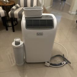 Black + Decker BPACT08WT Portable Air Conditioner