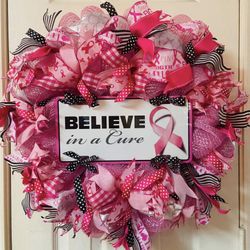Believe In A Cure Wreath