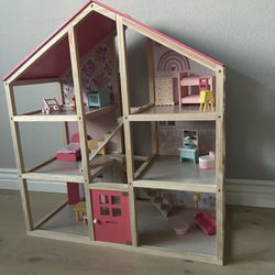 Beautiful Pink Doll House For Girls With Furniture 