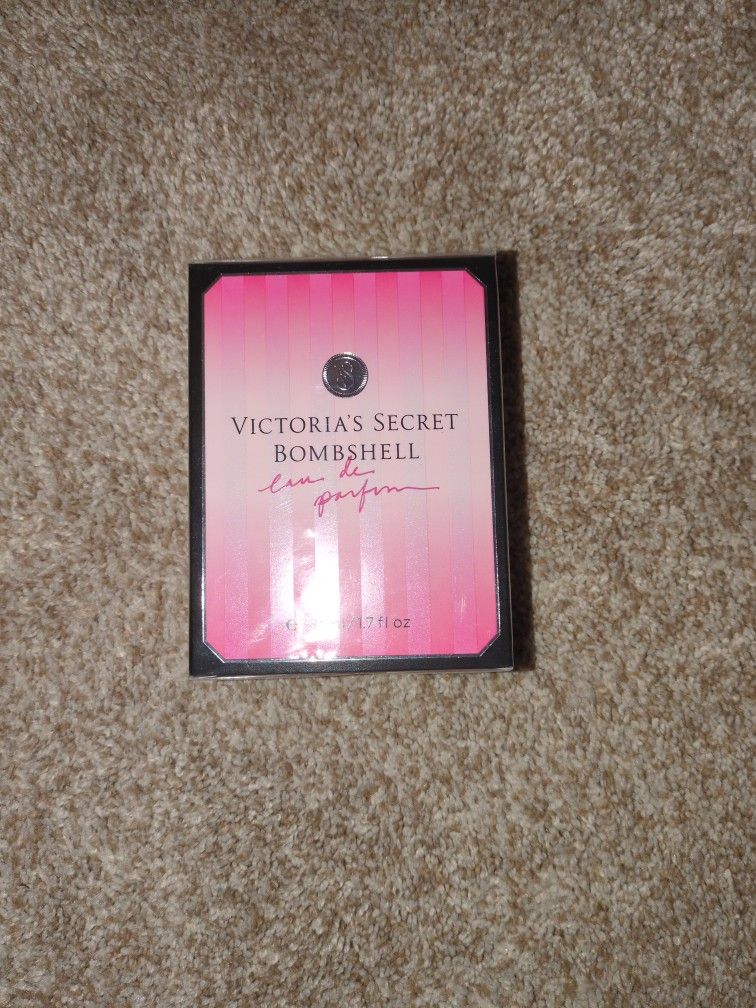 Victoria's Secret Bombshell Perfume