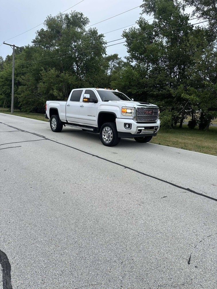 Brackets for 2019 GMC Sierra Crewcab Running Boards