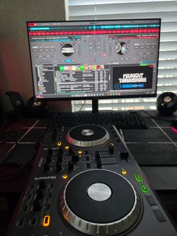 Numark Mixtrack DJ Controller