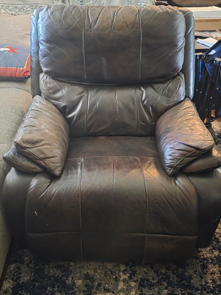 Brown LEATHER RECLINER - Best Offer