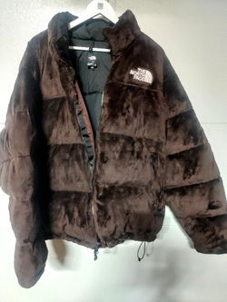 Northface PUFFY/FURRY JACKET *NEW*