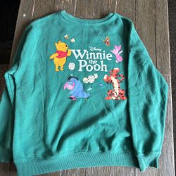 Adorable Winnie the Pooh Disney sweatshirt