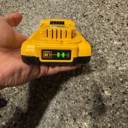 DEWALT Battery 20 V 2AH 