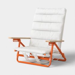 Padded backpack beach chair