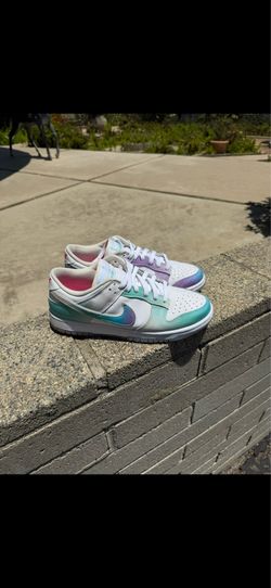Nike Dunk lows 9.5 women