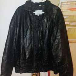 Vintage Leather Jacket Size Large Send Offers