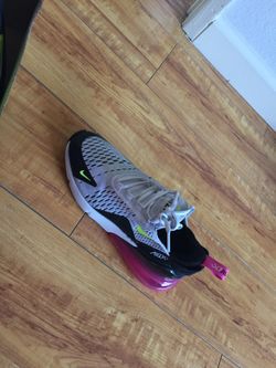 Girls shoes
