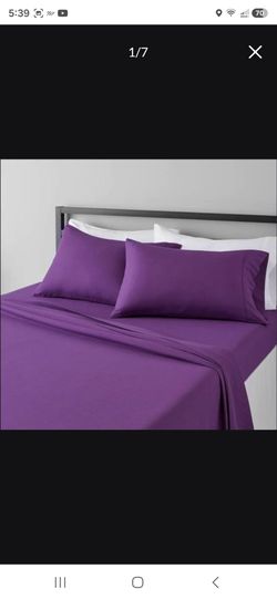 Amazon Basics Lightweight Super Soft, Comfortable, Breathable, Wrinkle