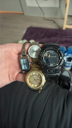 4 watches