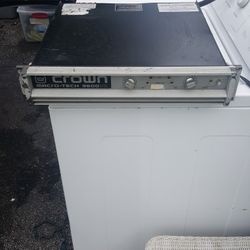 Crown  Marcro-Tech  3600VZ Amplifier