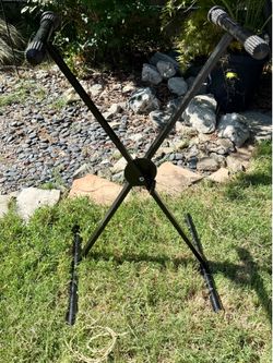 Quik-Lok adjustable keyboard stand