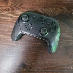 Nintendo Switch Pro Controller