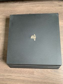 For Sale – PS4 Pro & Nintendo Wii