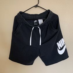 Men Nike Club Alumni French Terry Black Shorts Small. Used Good Condition.
