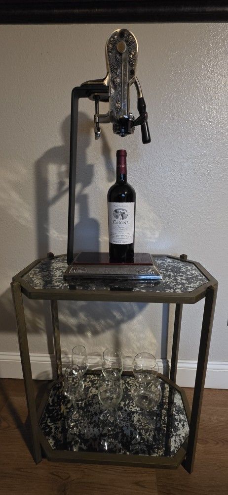 Vintner's Reserve Wine Bottle Opener with Table Stand
