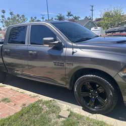 Dodge Ram 1500 Night Addition Sport