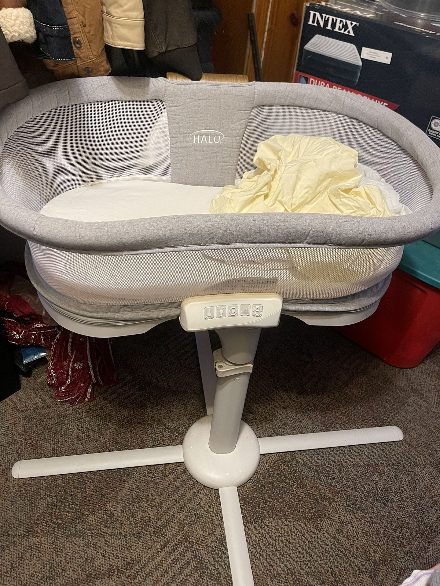 Halo Bassinet LUXE Swivel Sleeper