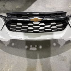Chevy trax front bumper and grille 2024 2025
