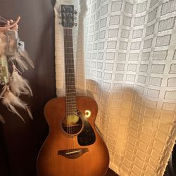 YAMAHA FS800 Acoustic Guitar