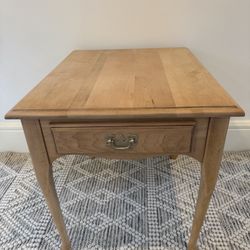 Solid Wood - Maple side Table